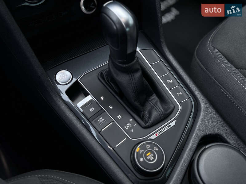 Внедорожник / Кроссовер Volkswagen Tiguan 2019 в Ровно