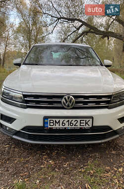 Внедорожник / Кроссовер Volkswagen Tiguan 2019 в Глухове