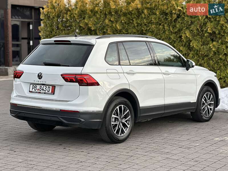 Внедорожник / Кроссовер Volkswagen Tiguan 2022 в Стрые