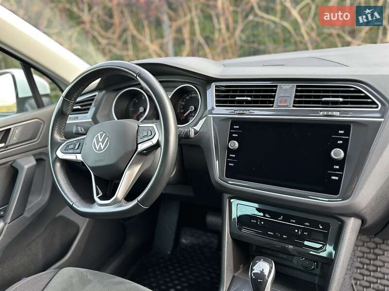 Внедорожник / Кроссовер Volkswagen Tiguan 2022 в Стрые