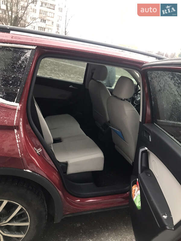 Внедорожник / Кроссовер Volkswagen Tiguan 2019 в Киеве