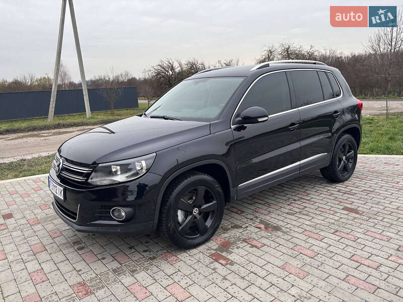 Внедорожник / Кроссовер Volkswagen Tiguan 2015 в Коломые