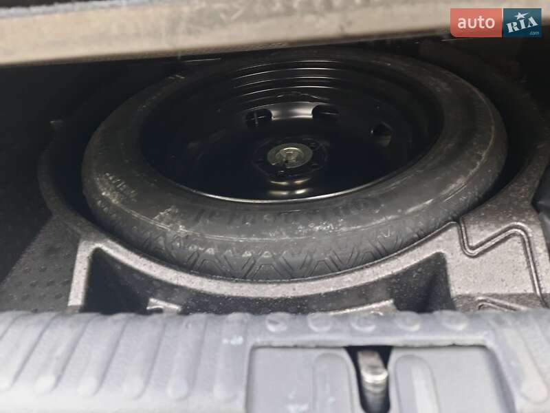 Внедорожник / Кроссовер Volkswagen Tiguan 2012 в Буче фото 17 Внедорожник / Кроссовер Volkswagen Tiguan 2012 в Буче