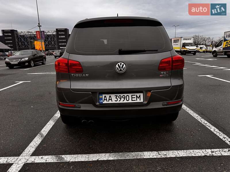 Внедорожник / Кроссовер Volkswagen Tiguan 2016 в Киеве фото 4 Внедорожник / Кроссовер Volkswagen Tiguan 2016 в Киеве