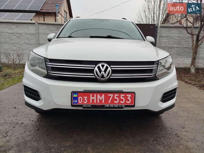 Внедорожник / Кроссовер Volkswagen Tiguan 2016 в Киеве