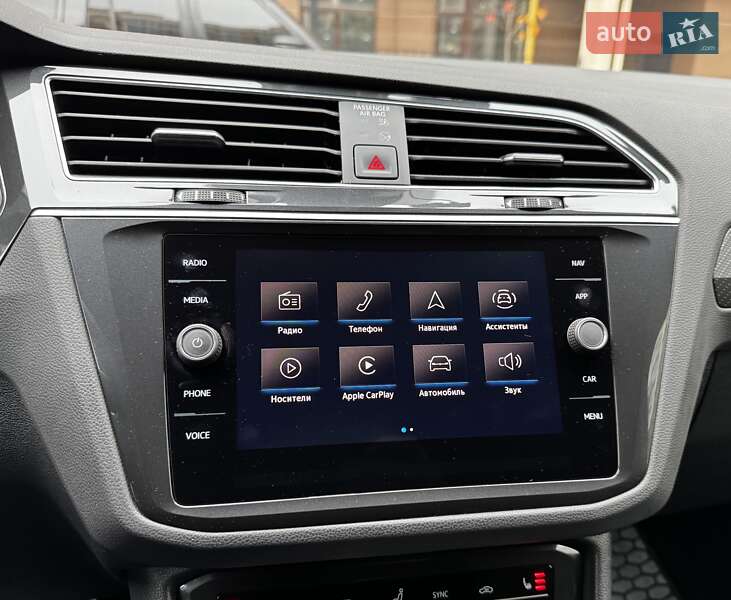 Позашляховик / Кросовер Volkswagen Tiguan 2021 в Києві