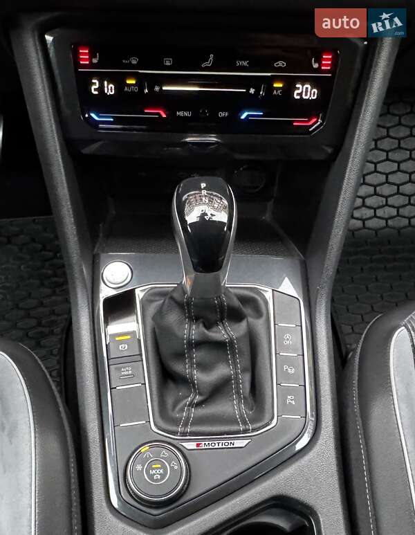 Позашляховик / Кросовер Volkswagen Tiguan 2021 в Києві