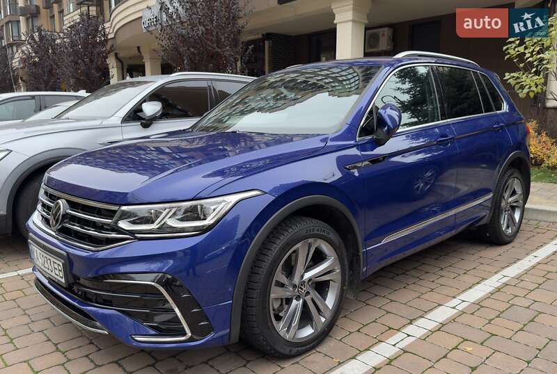 Позашляховик / Кросовер Volkswagen Tiguan 2021 в Києві