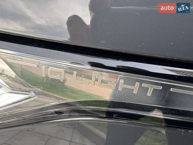 Внедорожник / Кроссовер Volkswagen Tiguan 2021 в Киеве