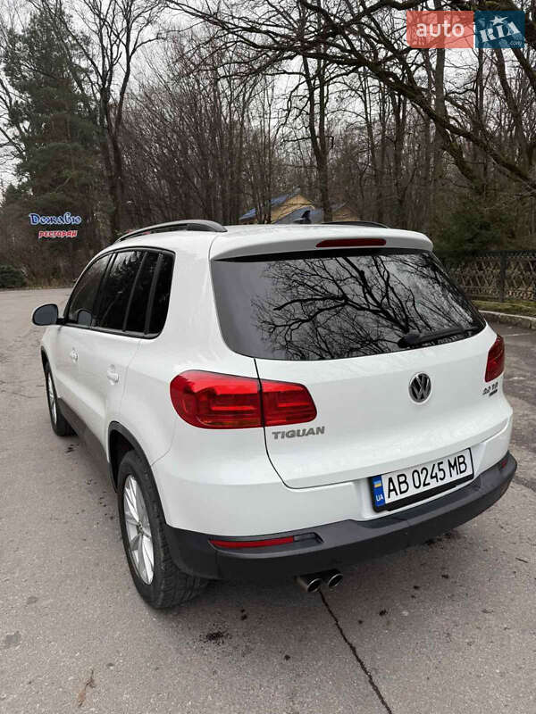 Внедорожник / Кроссовер Volkswagen Tiguan 2015 в Хмельнике