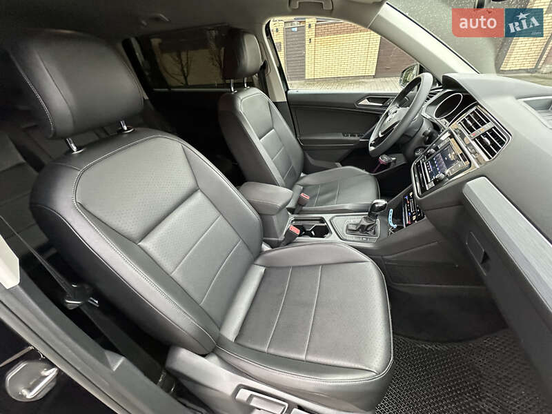 Внедорожник / Кроссовер Volkswagen Tiguan 2020 в Киеве