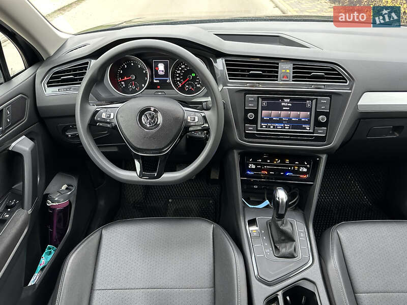 Внедорожник / Кроссовер Volkswagen Tiguan 2020 в Киеве