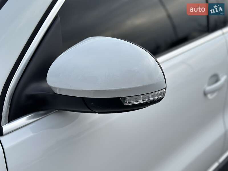 Внедорожник / Кроссовер Volkswagen Tiguan 2014 в Киеве