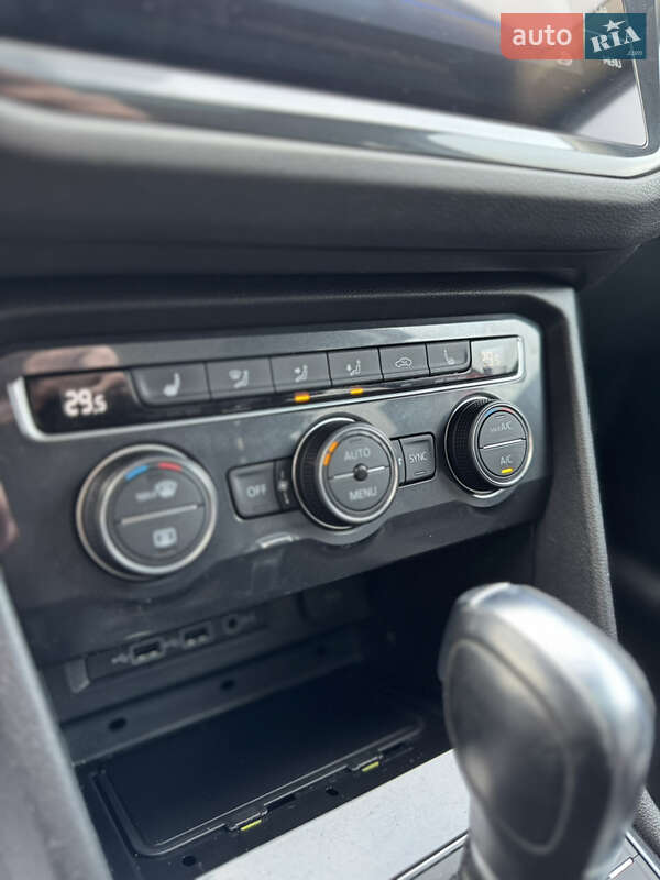 Внедорожник / Кроссовер Volkswagen Tiguan 2019 в Коломые