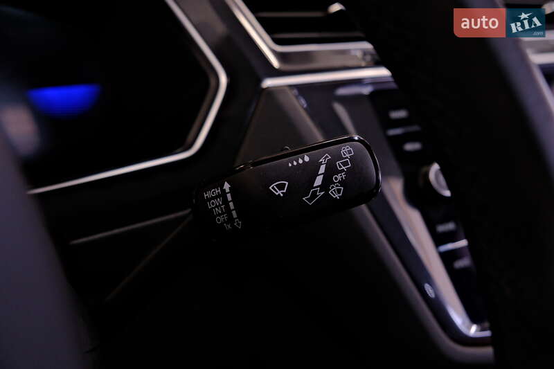 Внедорожник / Кроссовер Volkswagen Tiguan 2023 в Одессе