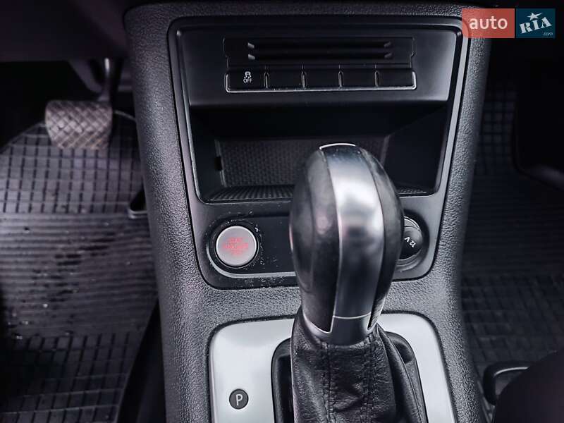 Внедорожник / Кроссовер Volkswagen Tiguan 2014 в Киеве фото 26 Внедорожник / Кроссовер Volkswagen Tiguan 2014 в Киеве