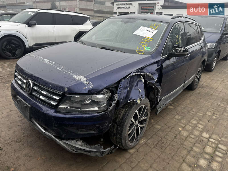 Внедорожник / Кроссовер Volkswagen Tiguan 2020 в Львове