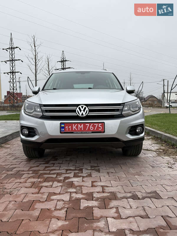 Позашляховик / Кросовер Volkswagen Tiguan 2015 в Бучі