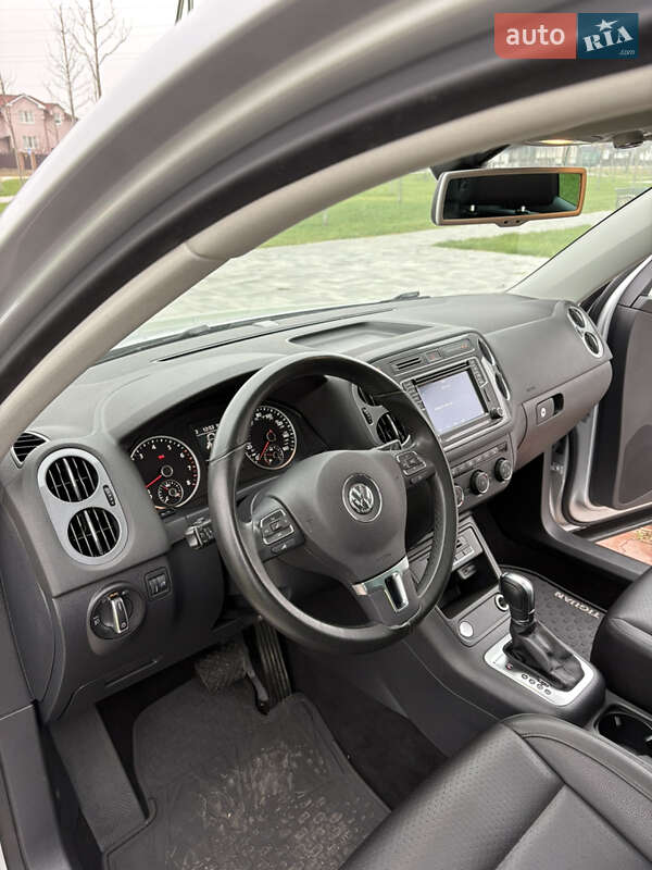 Позашляховик / Кросовер Volkswagen Tiguan 2015 в Бучі