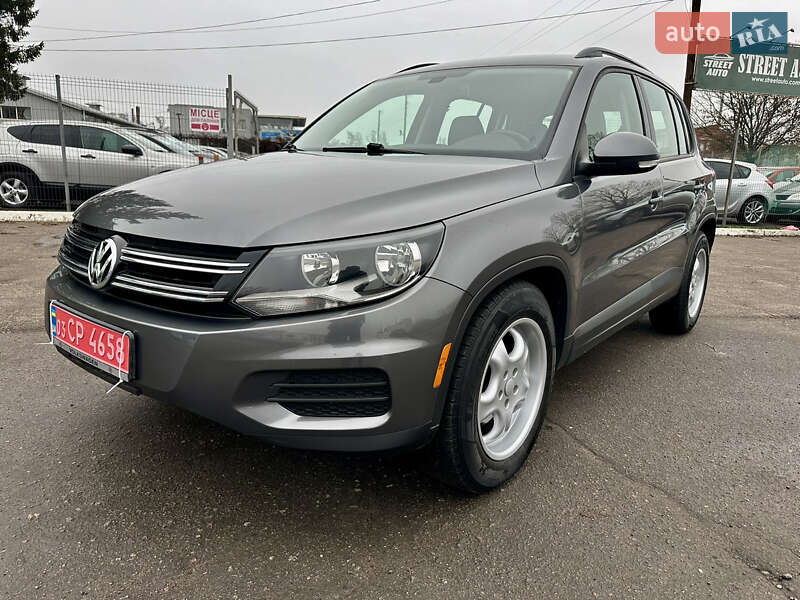 Внедорожник / Кроссовер Volkswagen Tiguan 2016 в Полтаве