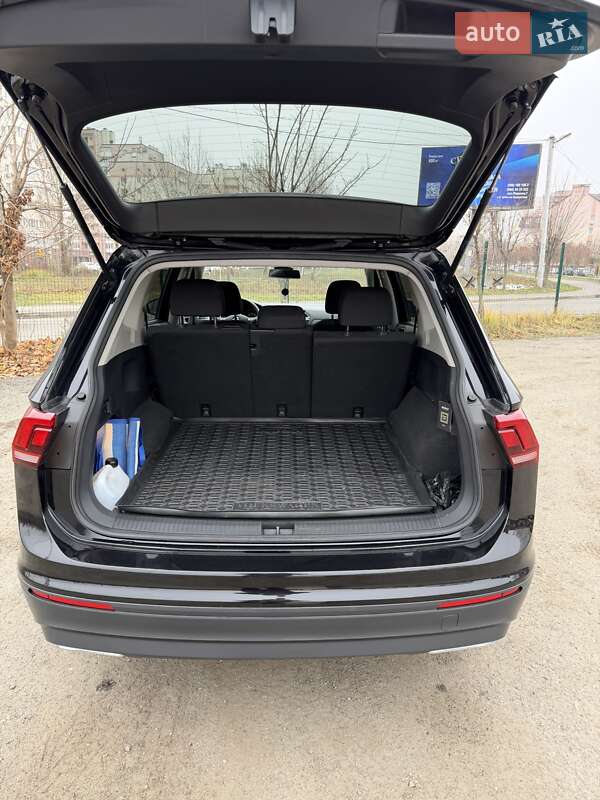Внедорожник / Кроссовер Volkswagen Tiguan 2020 в Софиевской Борщаговке фото 4 Внедорожник / Кроссовер Volkswagen Tiguan 2020 в Софиевской Борщаговке