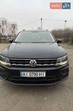 Внедорожник / Кроссовер Volkswagen Tiguan 2020 в Софиевской Борщаговке