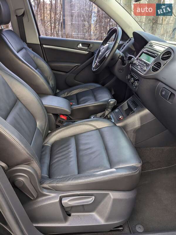 Позашляховик / Кросовер Volkswagen Tiguan 2014 в Тернополі