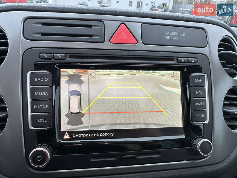 Позашляховик / Кросовер Volkswagen Tiguan 2011 в Києві