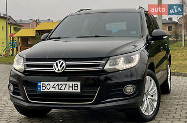 Внедорожник / Кроссовер Volkswagen Tiguan 2015 в Тернополе