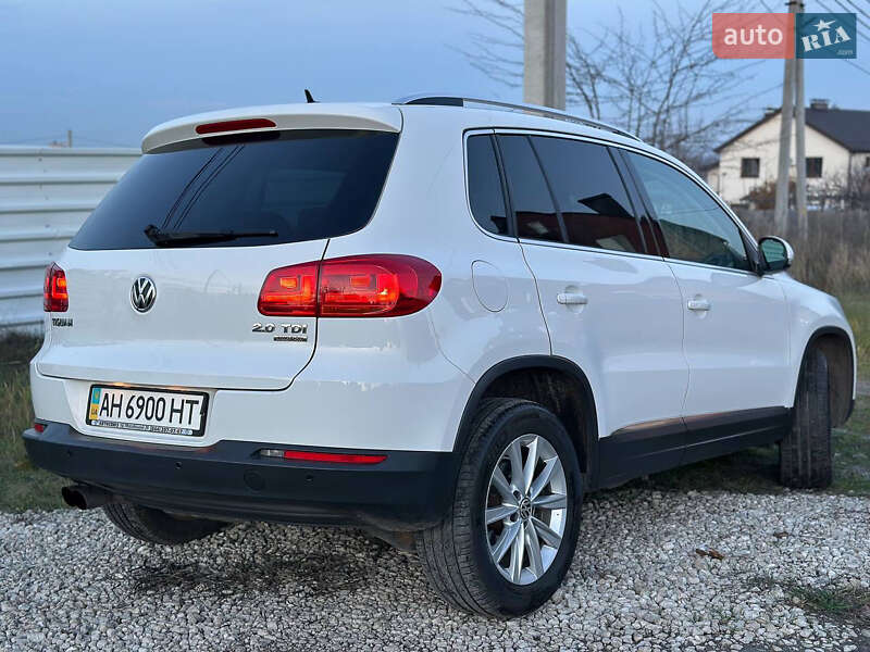 Внедорожник / Кроссовер Volkswagen Tiguan 2011 в Днепре