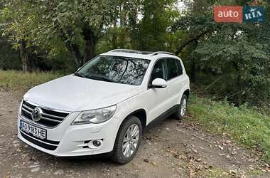 Позашляховик / Кросовер Volkswagen Tiguan 2009 в Іршаві