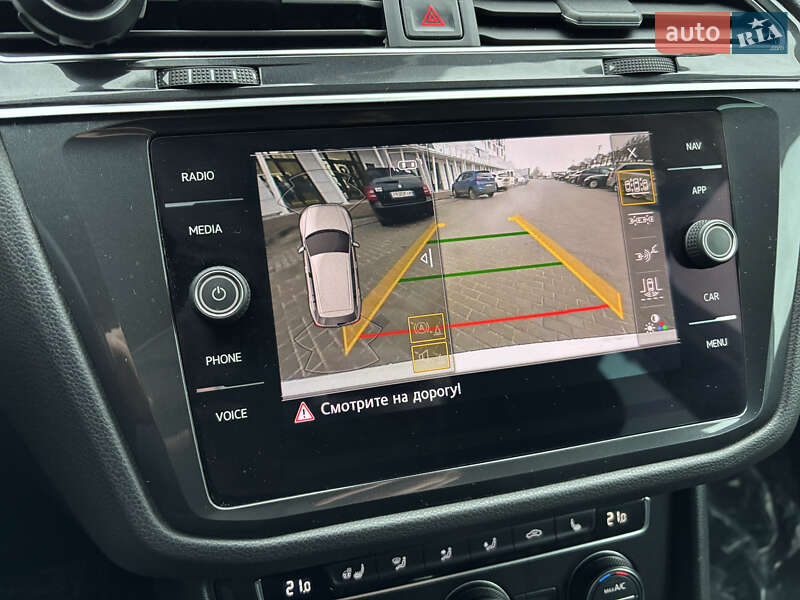 Внедорожник / Кроссовер Volkswagen Tiguan 2017 в Киеве фото 32 Внедорожник / Кроссовер Volkswagen Tiguan 2017 в Киеве