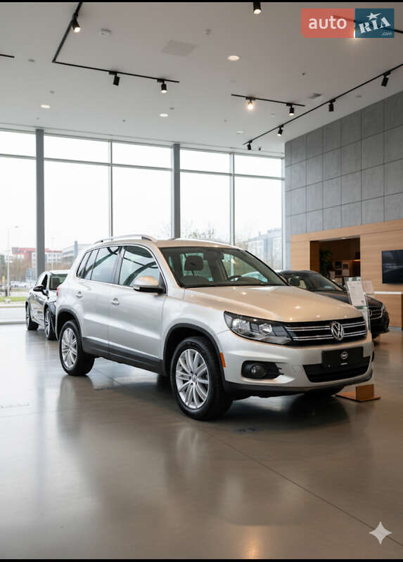 Внедорожник / Кроссовер Volkswagen Tiguan 2014 в Львове фото 11 Внедорожник / Кроссовер Volkswagen Tiguan 2014 в Львове