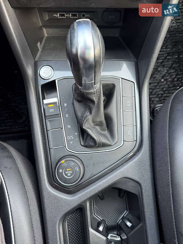 Внедорожник / Кроссовер Volkswagen Tiguan 2019 в Киеве