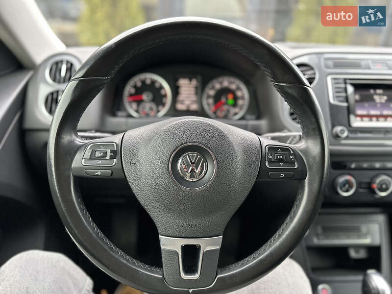 Внедорожник / Кроссовер Volkswagen Tiguan 2015 в Львове фото 12 Внедорожник / Кроссовер Volkswagen Tiguan 2015 в Львове