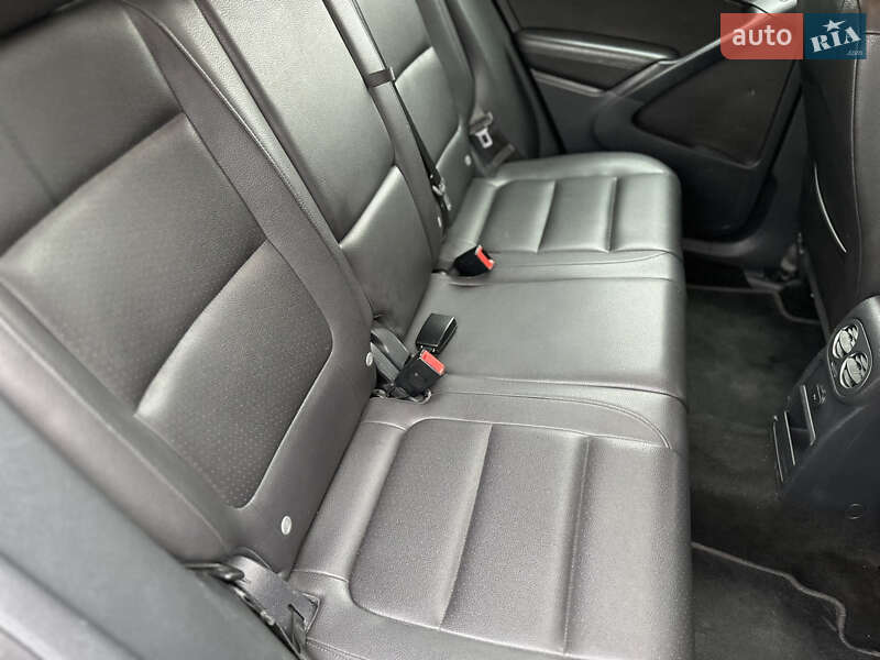 Внедорожник / Кроссовер Volkswagen Tiguan 2015 в Львове фото 21 Внедорожник / Кроссовер Volkswagen Tiguan 2015 в Львове