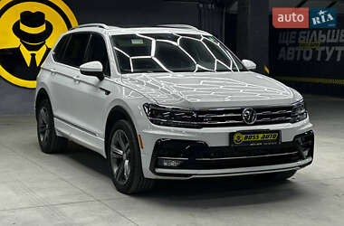 Внедорожник / Кроссовер Volkswagen Tiguan 2020 в Черновцах