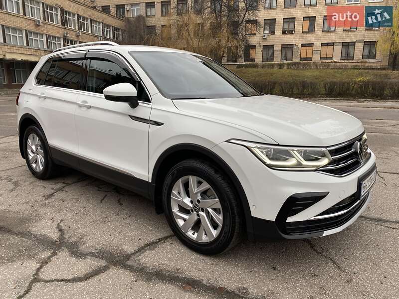 Внедорожник / Кроссовер Volkswagen Tiguan 2021 в Киеве фото 4 Внедорожник / Кроссовер Volkswagen Tiguan 2021 в Киеве