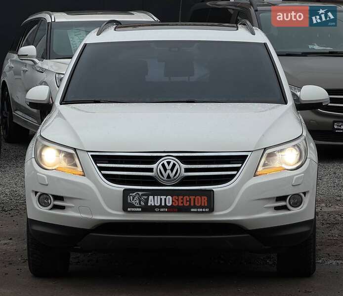 Внедорожник / Кроссовер Volkswagen Tiguan 2010 в Харькове фото 4 Внедорожник / Кроссовер Volkswagen Tiguan 2010 в Харькове