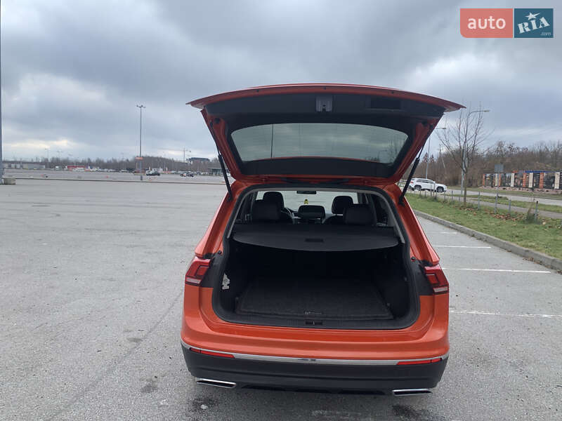 Внедорожник / Кроссовер Volkswagen Tiguan 2018 в Львове фото 11 Внедорожник / Кроссовер Volkswagen Tiguan 2018 в Львове