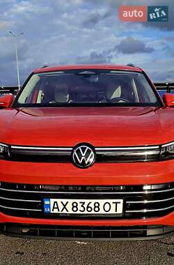 Внедорожник / Кроссовер Volkswagen Tiguan 2024 в Киеве