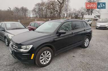 Позашляховик / Кросовер Volkswagen Tiguan 2017 в Рівному