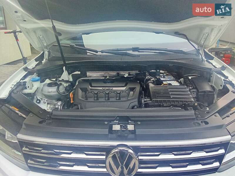 Внедорожник / Кроссовер Volkswagen Tiguan 2019 в Львове фото 36 Внедорожник / Кроссовер Volkswagen Tiguan 2019 в Львове
