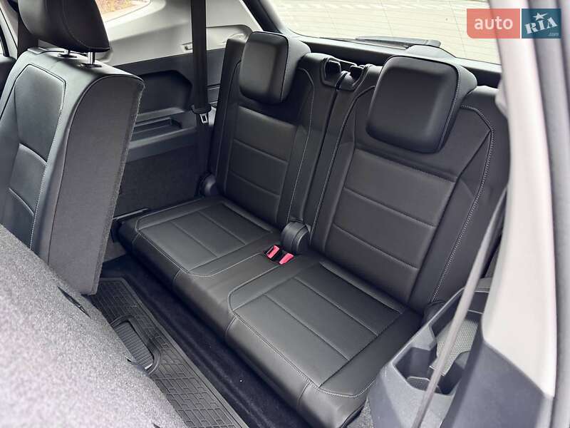 Внедорожник / Кроссовер Volkswagen Tiguan 2018 в Киеве фото 28 Внедорожник / Кроссовер Volkswagen Tiguan 2018 в Киеве