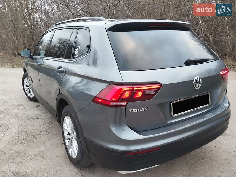 Внедорожник / Кроссовер Volkswagen Tiguan 2018 в Белой Церкви фото 7 Внедорожник / Кроссовер Volkswagen Tiguan 2018 в Белой Церкви