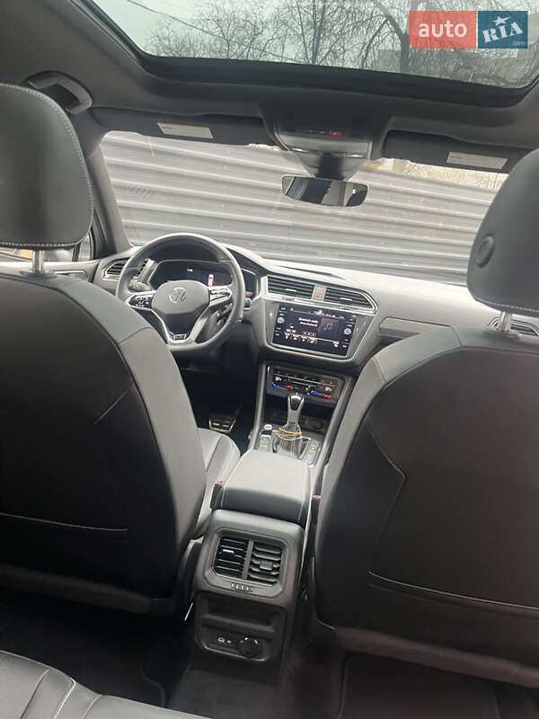 Внедорожник / Кроссовер Volkswagen Tiguan 2022 в Днепре