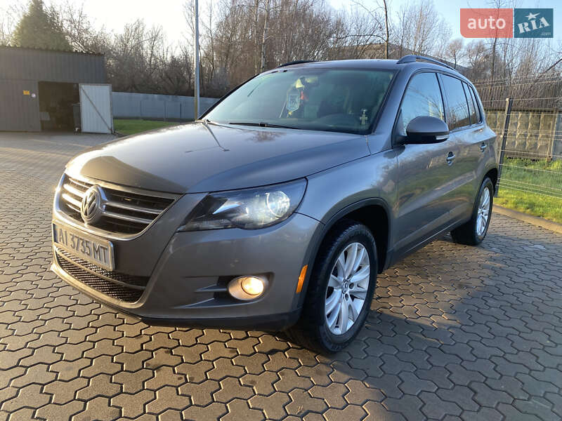 Volkswagen Tiguan 2011