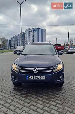 Внедорожник / Кроссовер Volkswagen Tiguan 2012 в Киеве