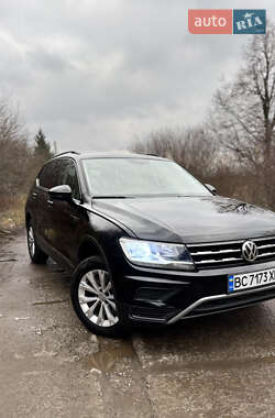Позашляховик / Кросовер Volkswagen Tiguan 2019 в Львові