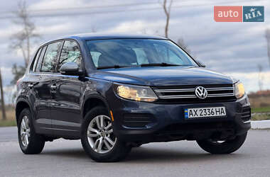 Позашляховик / Кросовер Volkswagen Tiguan 2013 в Харкові